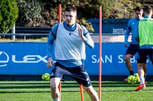 别再吹皇马夺冠了，西甲真正主角是赫罗纳球队，抢走金靴助攻王，硬挤欧冠名额震惊豪门